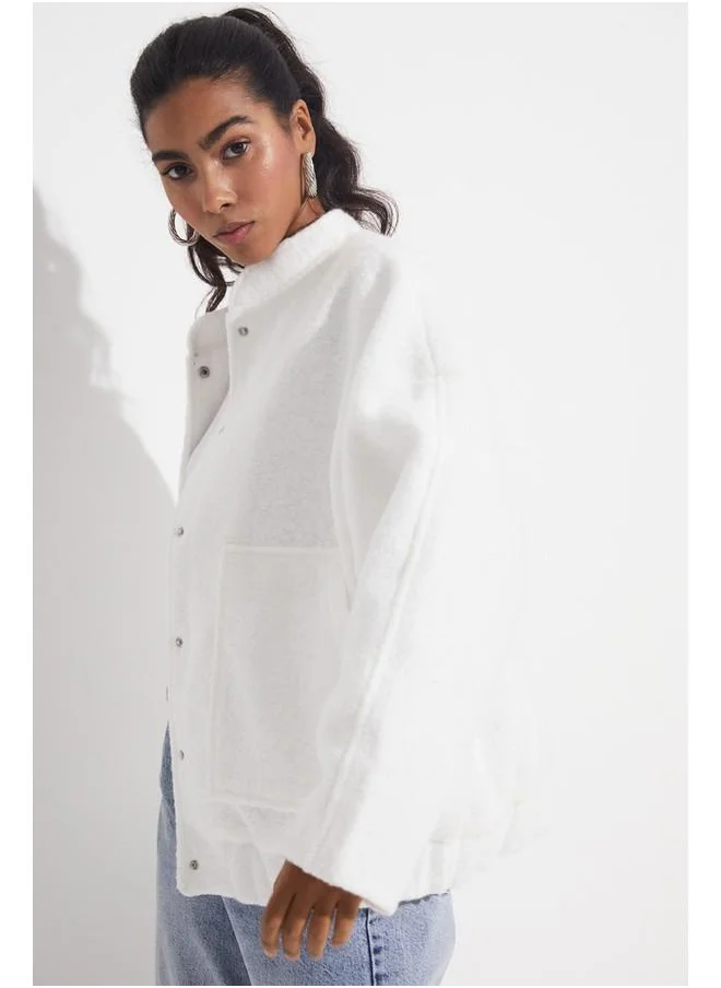 جون June Exclusive Wool Blend Plush Bomber Jacket White