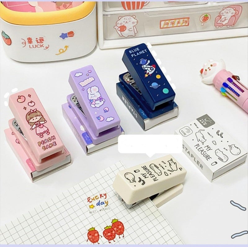 OANGO Mini Stapler for Children for Art & Craft Activities & Portable Convenient Stapler Students for School Projects (Random Color) - Image 3