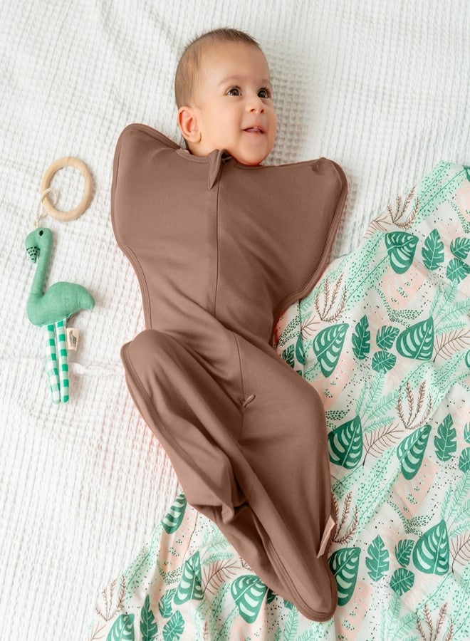 cocoon care قماط كوكوون كير 0.5 توغ، مصنوع من قطن البامبو المحبوك، مع إمكانية رفع الذراعين أثناء التقميط، مناسب للأطفال حديثي الولادة | بني | 0-3 أشهر - Image 4