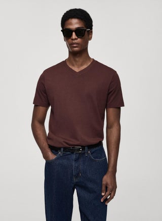 Casual Slim Fit V-Neck T-Shirt - pzsku/Z4ED34F350A98468A6786Z/45/_/1734346967/ad5f87cc-099f-42da-9db1-5d59f7610418