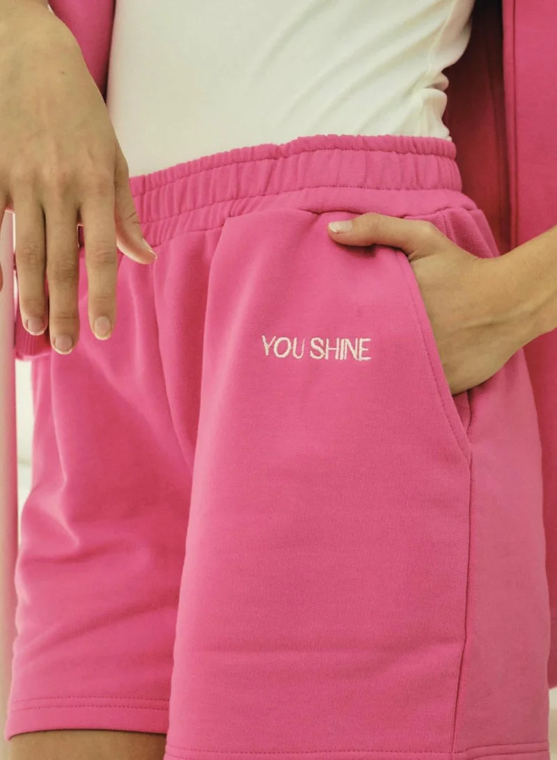 فيرجيو شورت قطن وردي سهل الارتداء