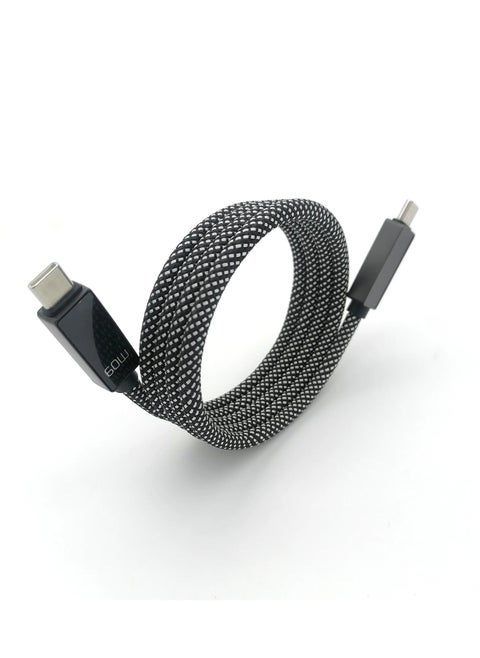 USB-C to USB-C charging cable made of braided magnetic nylon with a fast charging speed of 60 watts for all mobile devices that support USB-C and fast charging.