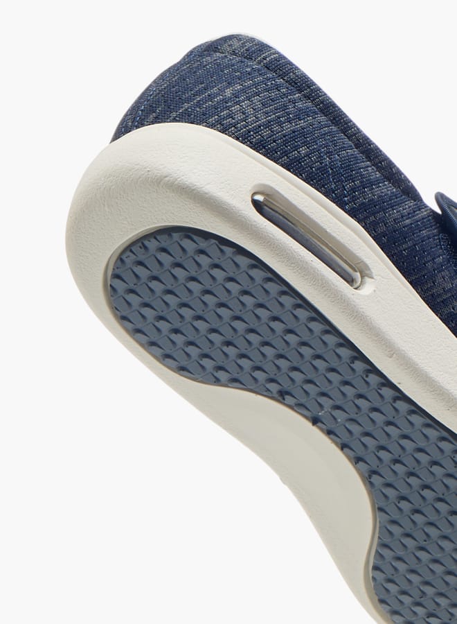 Le Confort Men Textured Slip-On Sneakers with Hook and Loop Closure - Image 5