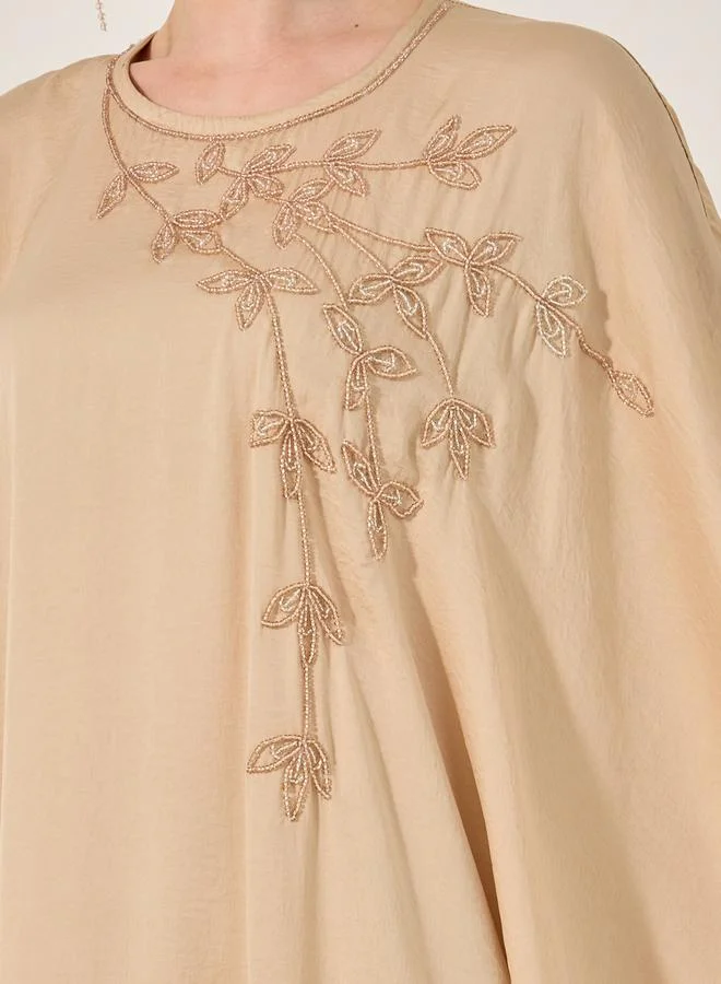 Styli Embroidered Loose Fit Batwing Sleeve Kaftan