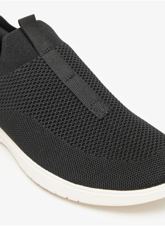 لو كونفورت Mesh Textured Slip-On Sneakers