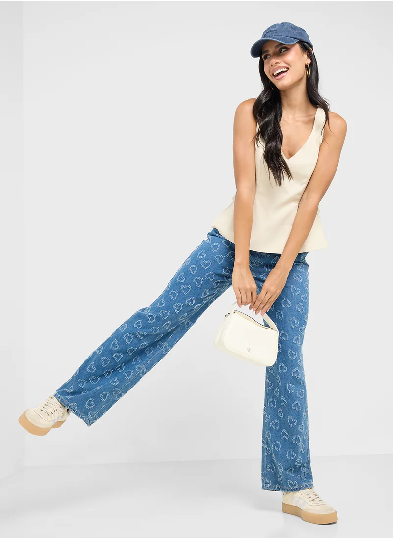 جينجر Mid Rise Heart Print Straight Fit Jeans