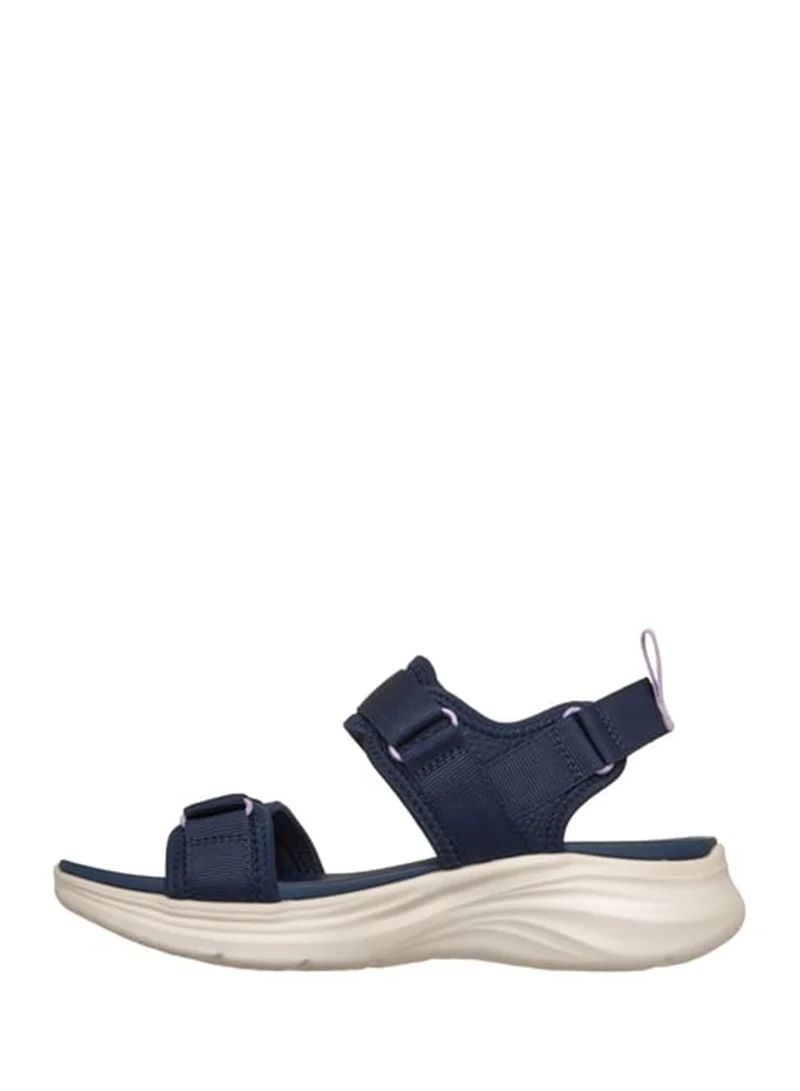 SKECHERS De Luxe Walker