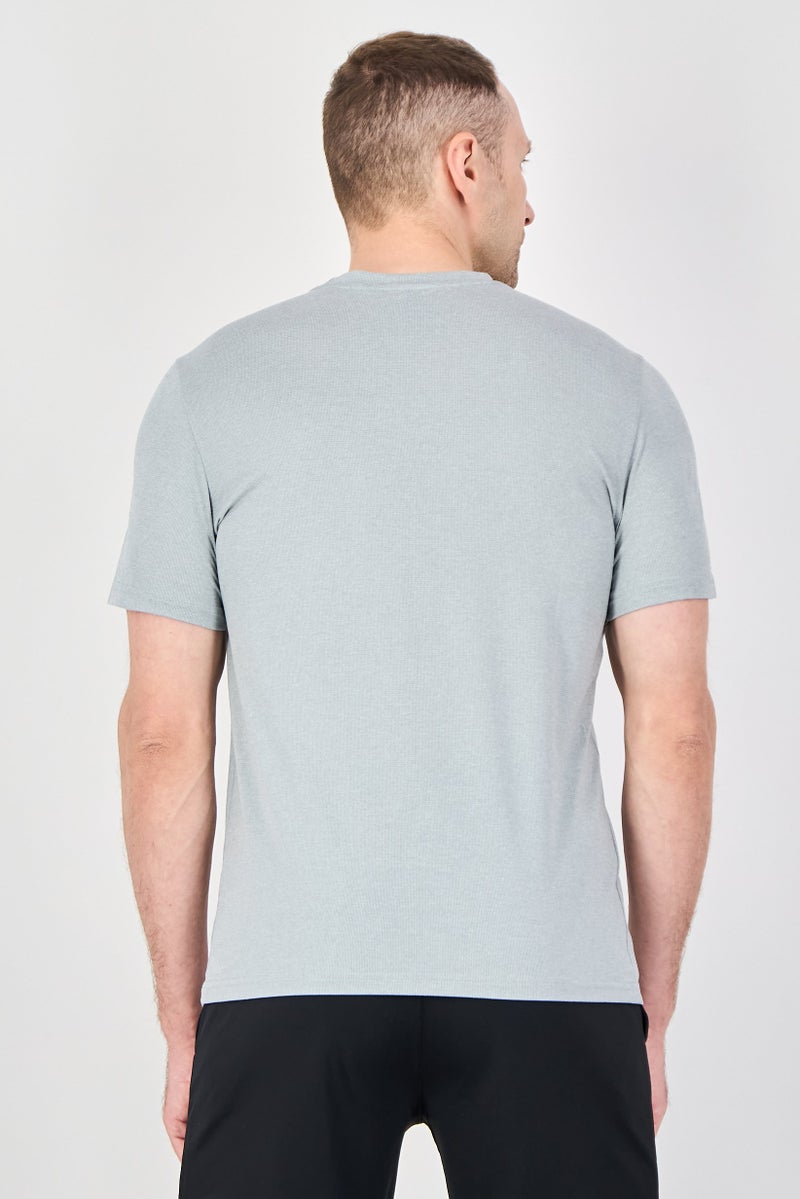 MOTION Men Sportswear Fit Short Sleeve Training T-Shirt, Grey - Image 3