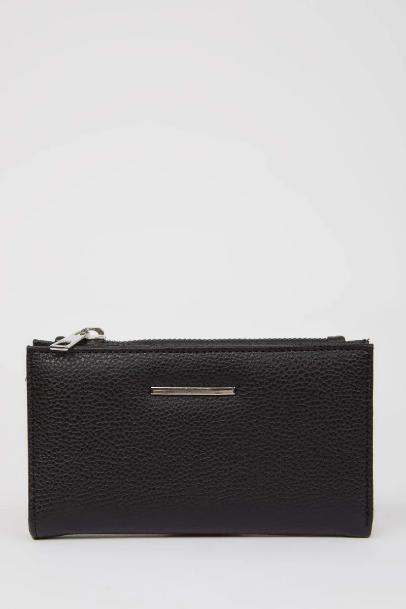 Woman Faux Leather Wallets