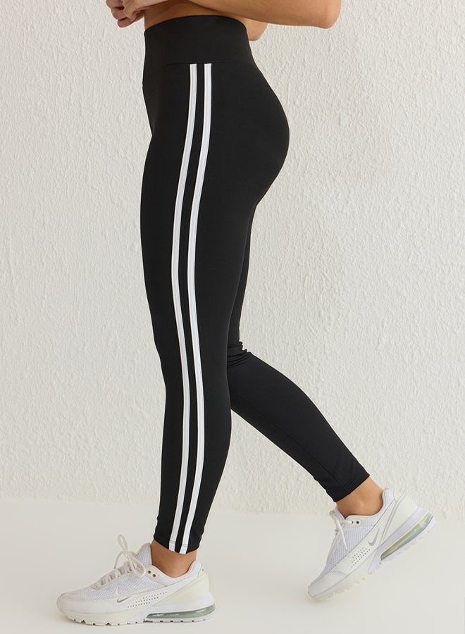 trendyol Black and White Stripe Detailed Full Length Knitted Sports Tights - Image 3