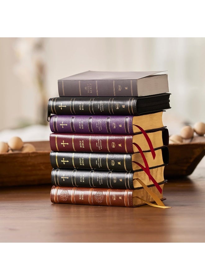 NKJV, Compact Paragraph-Style Reference Bible, Softcover, Purple, Red Letter, Comfort Print: Holy Bible, New King James Version - Image 3