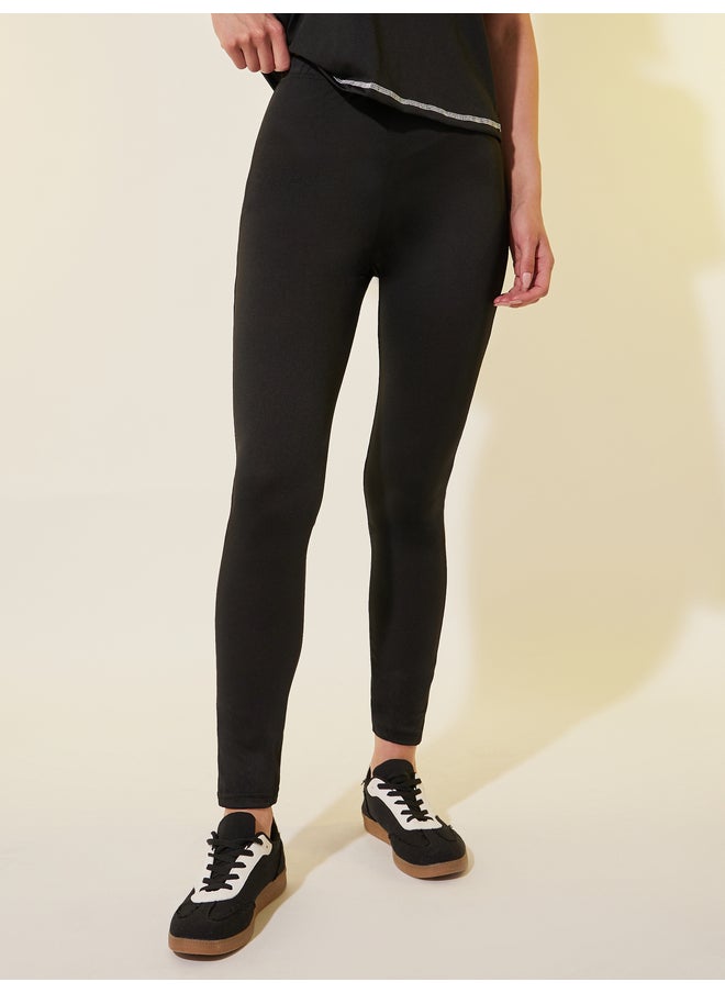 Take Two Take Two Solid Round Neck T-Shirt and Leggings Set  - Image 5