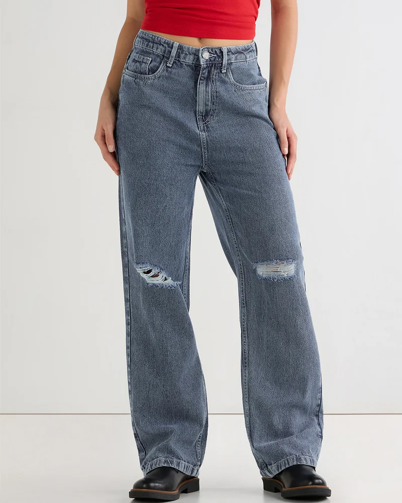 bewakoof Women's Blue Washed Baggy Straight Fit Distressed Jeans