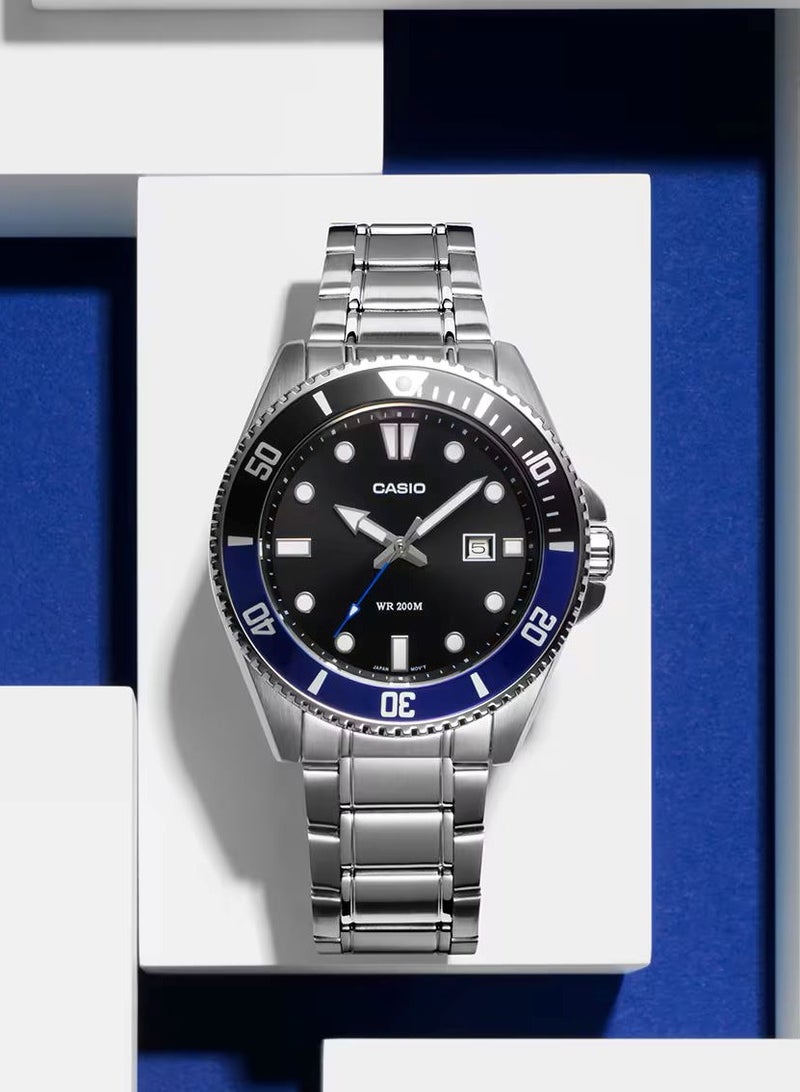 CASIO Standard Analog Stainless Steel Black Dial Quartz MDV-107D-1A2 Men's Watch - Image 2