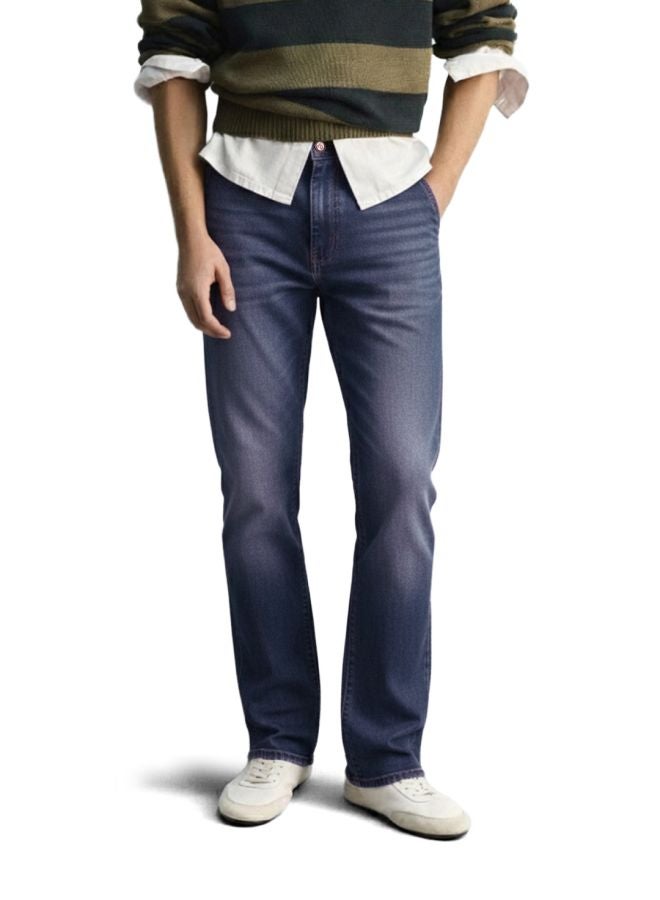 The Indian Garage Co Men Slim Fit Solid Scoop Pocket Mid-Rise Jeans - Image 1