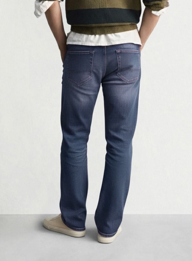 The Indian Garage Co Men Slim Fit Solid Scoop Pocket Mid-Rise Jeans - Image 2