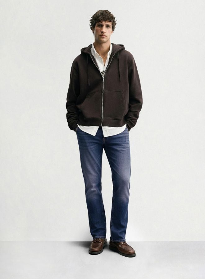 The Indian Garage Co Men Slim Fit Solid Scoop Pocket Mid-Rise Jeans - Image 3