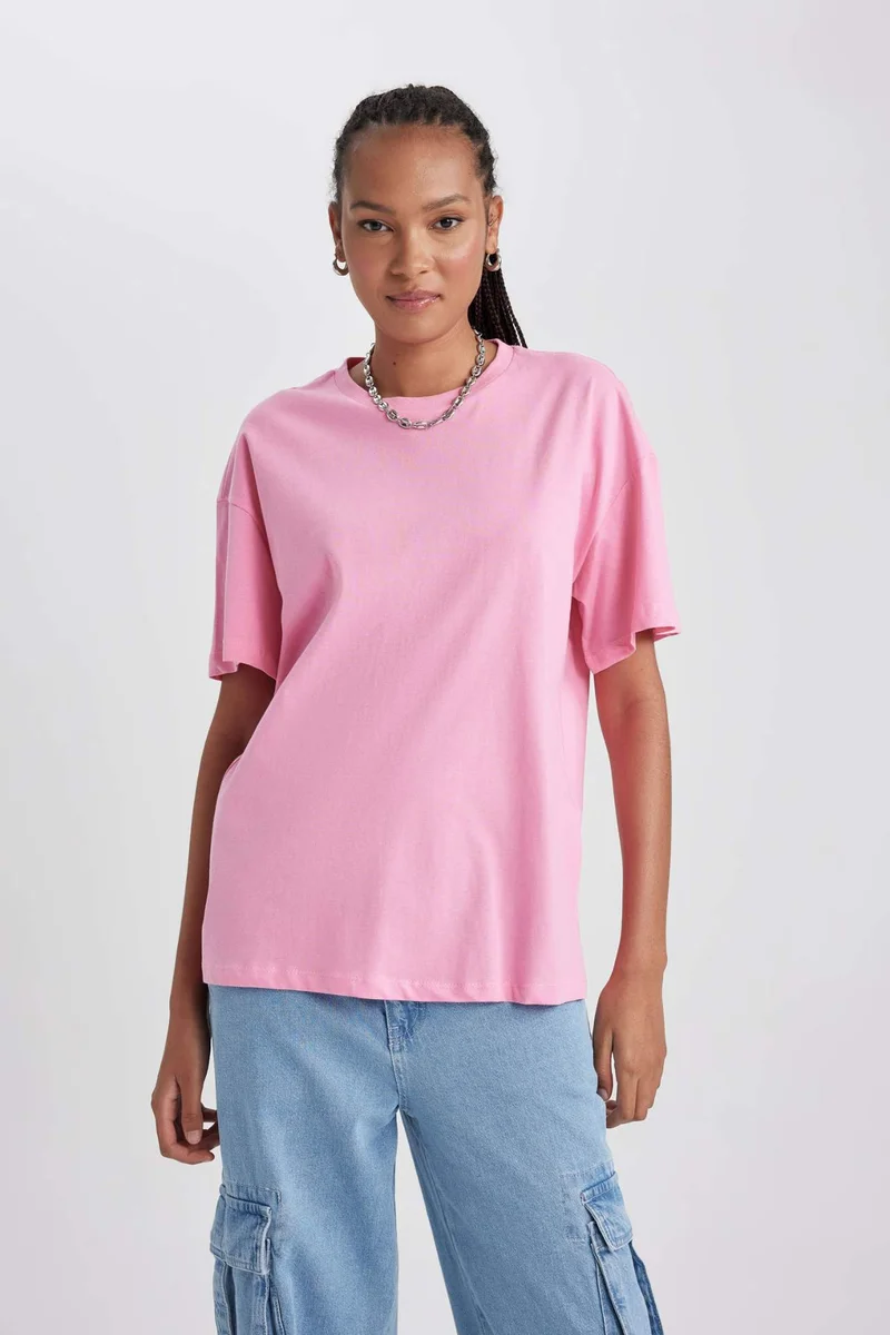 ديفاكتو Oversize Fit Crew Neck Short Sleeve T-Shirt
