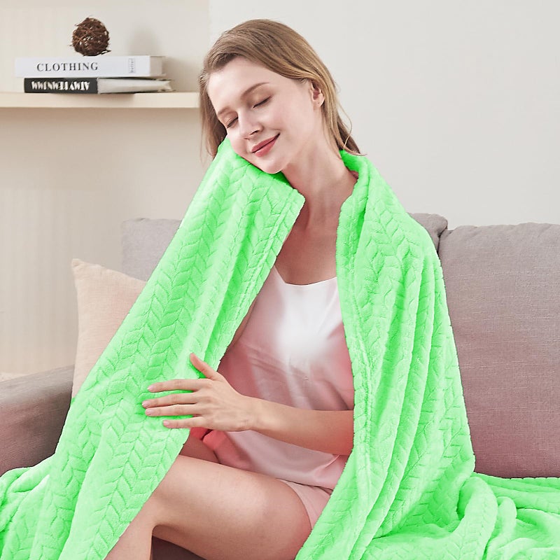 inhand Mint Green Fleece Throw Blanket for Couch, Super Soft Flannel Blanket, Lightweight Fuzzy Blankets Sofa Bed Office, Washable Cozy Plush Fleece Blankets&Throw for All Season(50x60 Inches) - Image 5