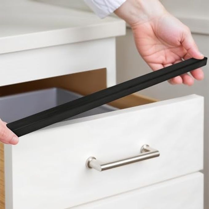 SEAR'D Stainless Steel Drawer Cap Protects Cabinet Edges from Damage. Slip-on Design with 3M Adhesive for a Secure fit. Fits 3/4" Thick or Less Doors and Drawers (Oil Rubbed Bronze, 11 Inch) - Image 4