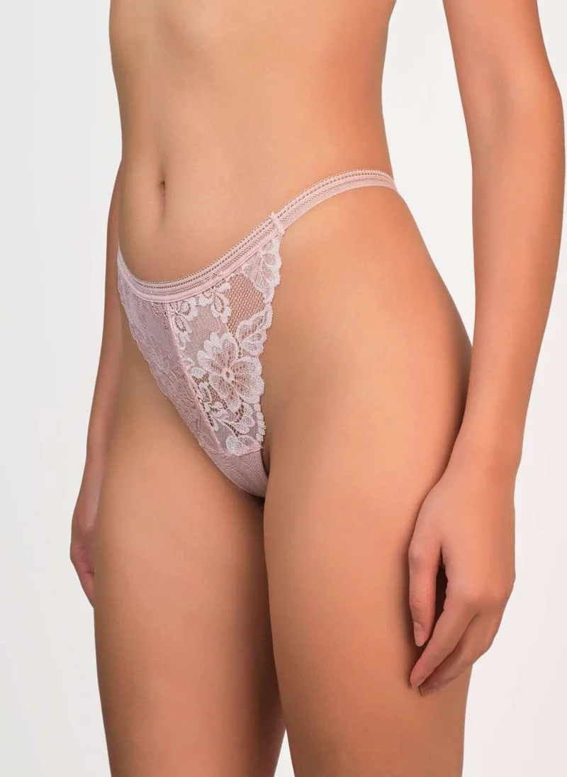 Isla & Evie Isla & Evie Everyday String Lace Panties