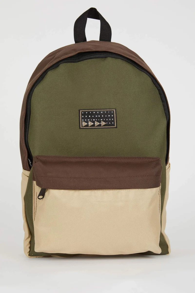 ديفاكتو Unisex Water Repellent Fabric Backpack