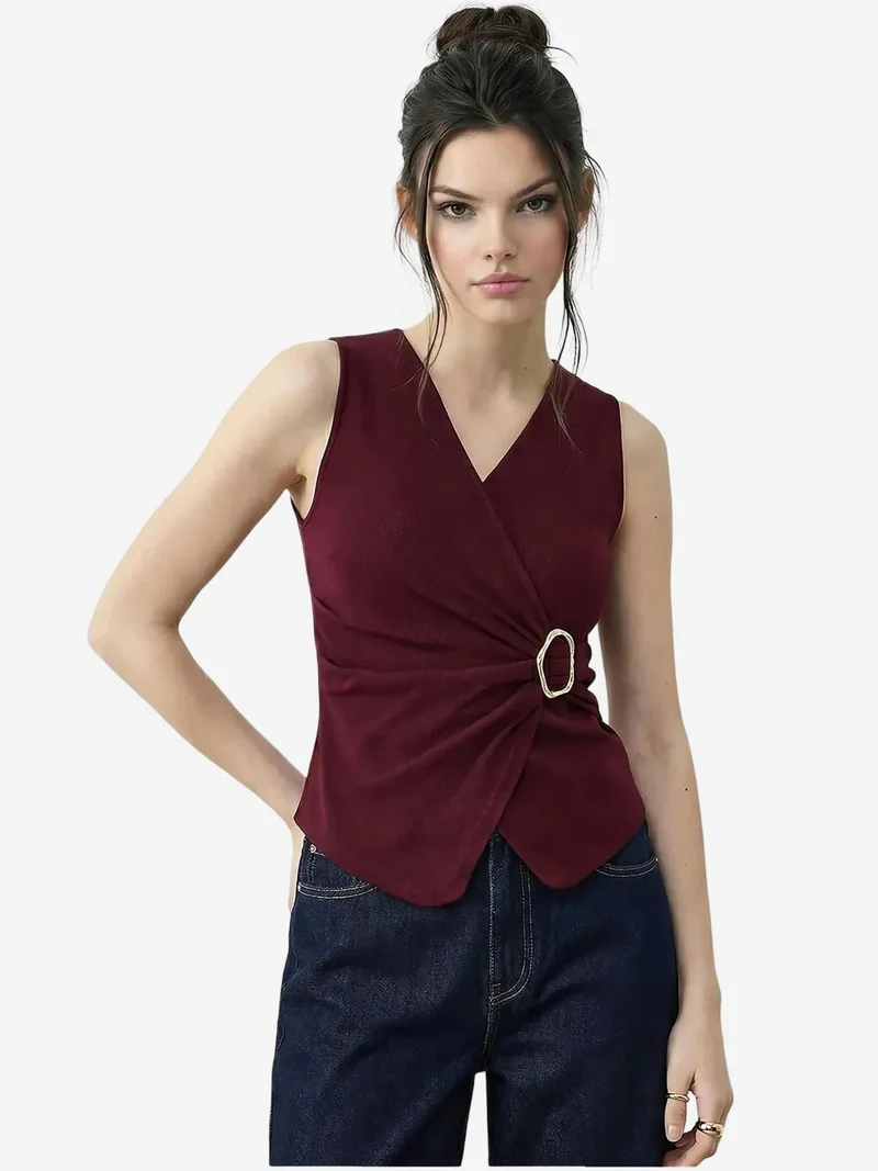 LUCCI Accessory Detailed V-Neck Wrap Top