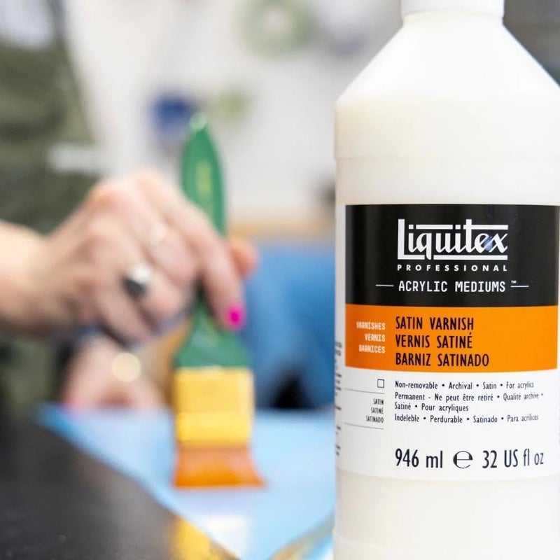 Liquitex ورنيش ساتين احترافي من ليكويتكس - 32 أونصة سائلة (946 مل) - أرشيفي، غير مصفر، مقاوم للماء لإنهاء الأكريليك - Image 3