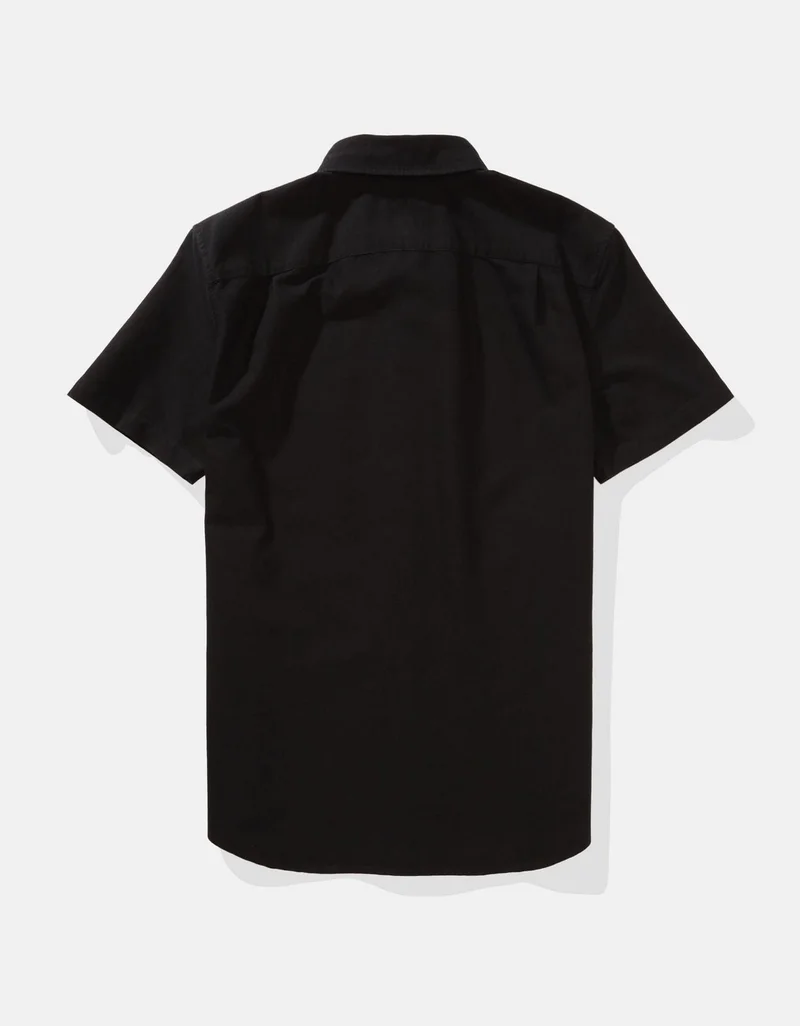 American Eagle  AE Short-Sleeve Classic Fit Button-Up Shirt for Men | Best Price UAE