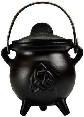 CircuitOffice 3" Triquetra Cast Iron Cauldron with Lid - Image 4