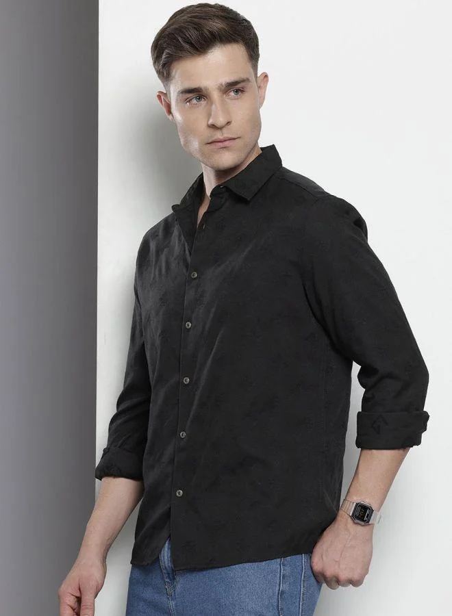 The Indian Garage Co Men Regular Fit Textured Cutaway Collar Full Sleeves Shirt
