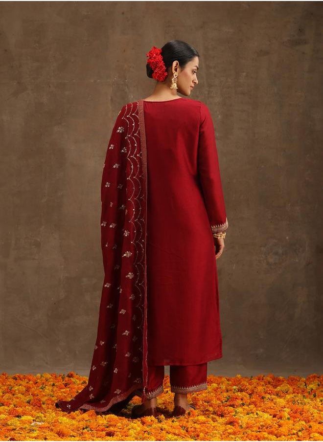 Libas - Silk Embroidered Kurta and Solid Trousers with Embroidered Dupatta Set by Styli - Image 1