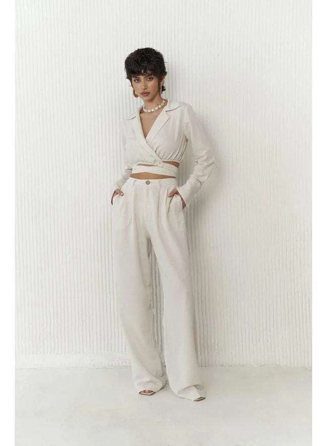 Estila Beige Crop Pants Set.