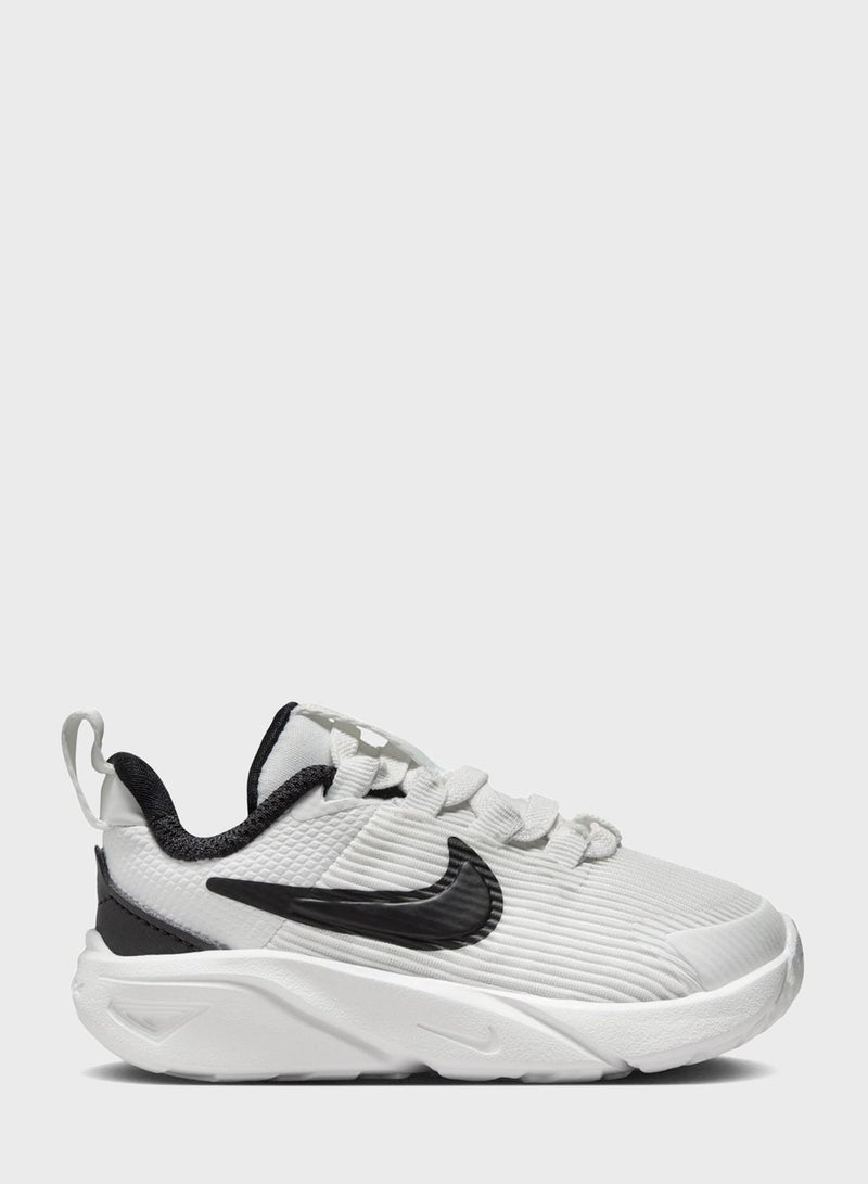 Nike Infant Star Ruer 4 - Image 1