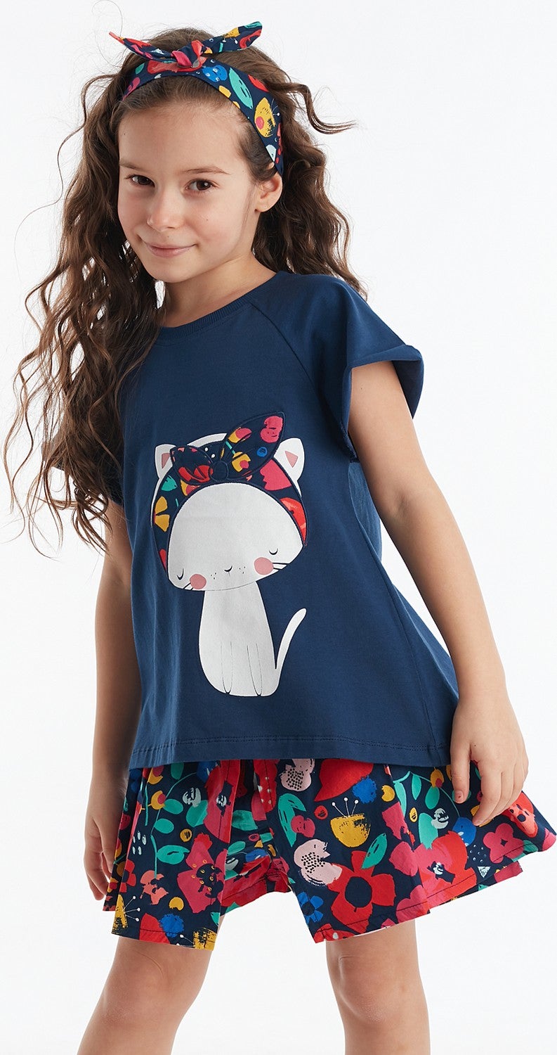 Denokids Floral Cat Girl T-shirt Poplin Shorts Set  - Image 1