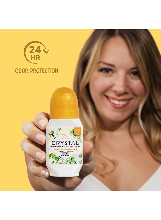 CRYSTAL ESSENCE رول أون مزيل العرق كريستال - مزيل عرق للجسم مع حماية من الروائح لمدة 24 ساعة، غير ملون وغير لزج مع البابونج والشاي الأخضر، خالي من كلوريد الألمنيوم والبارابين، 2.25 أونصة سائلة - 3 عبوات - Image 3