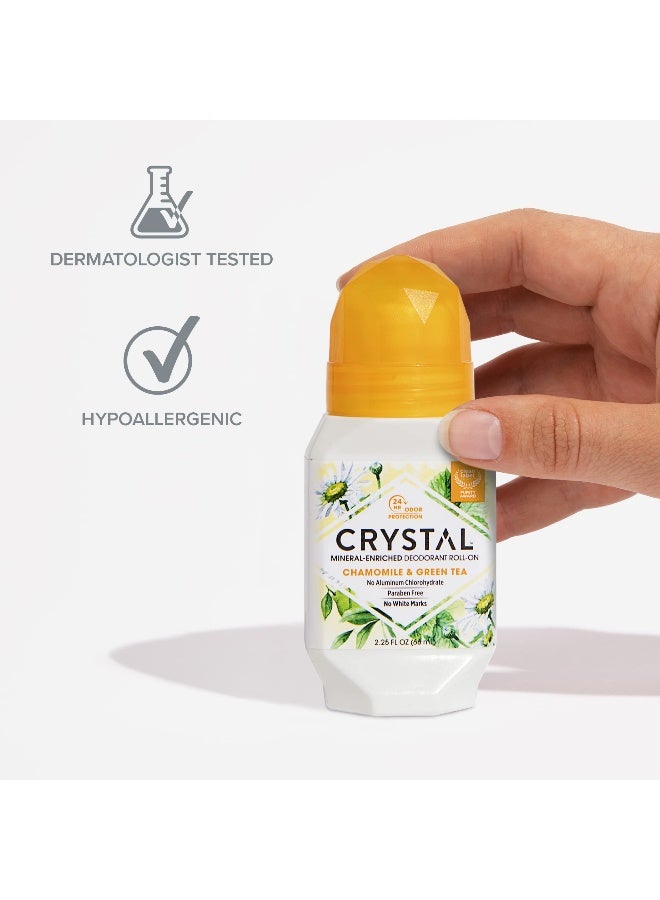 CRYSTAL ESSENCE رول أون مزيل العرق كريستال - مزيل عرق للجسم مع حماية من الروائح لمدة 24 ساعة، غير ملون وغير لزج مع البابونج والشاي الأخضر، خالي من كلوريد الألمنيوم والبارابين، 2.25 أونصة سائلة - 3 عبوات - Image 5