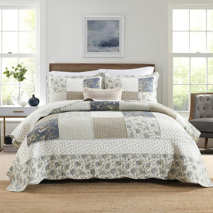 QUILT SET KING SIZE REVERSIBLE COUNTRY FARMHOUSE FLORAL REAL PATCHWORK QUILTED BEDSPREAD 3PIECE QUILT SET WITH PILLOWCASES WITH RUFFLES FOR ALL SEASONS 96 X 108 INCHES