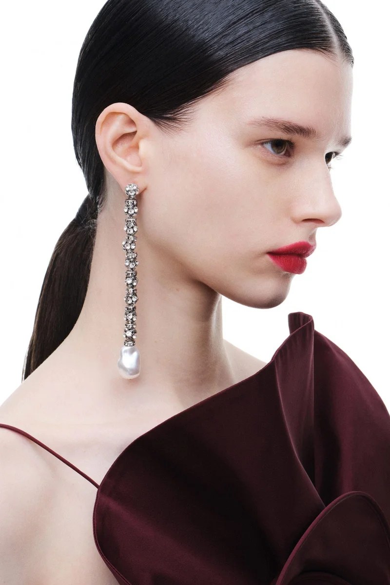 H&M Rhinestone-chain pendant earrings