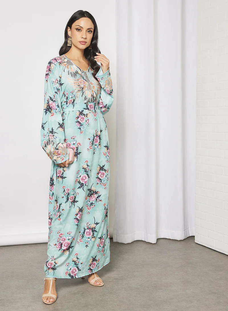 Hayat Jalabiya With Colored Flower  Patterned Embroidery In Front And Wrist With Belt