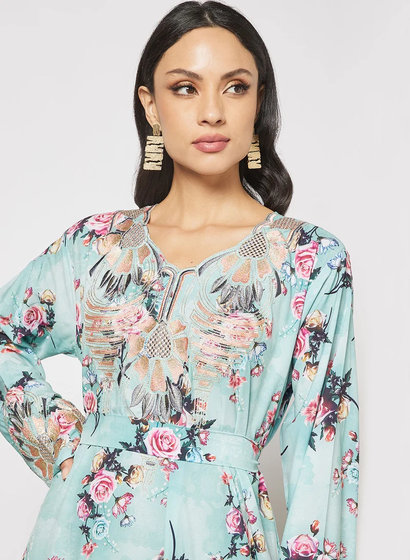 Hayat Jalabiya With Colored Flower  Patterned Embroidery In Front And Wrist With Belt