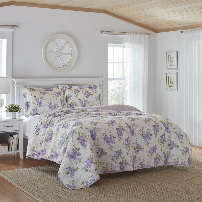 Laura Ashley - Queen Quilt Set, Reversible Cotton Bedding with Matching Shams, Lightweight Decor for All Seasons (Keighley Lilac, Queen) - Image 2