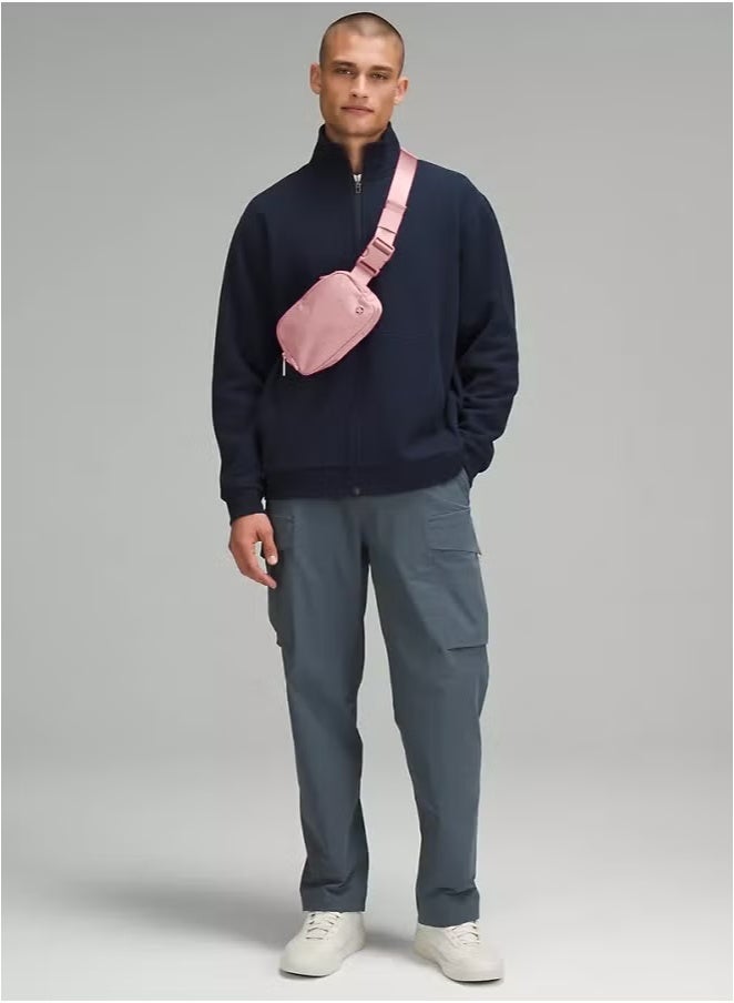 لولوليمون حقيبة الخصر "إيفريوير" باللون وردي، مدمجة ومريحة، مزودة بأماكن تخزين بسحابات، جيب خارجي سهل الوصول، وجيب داخلي لتخزين الأساسيات للتنقل - Image 5