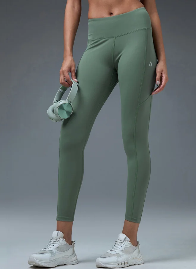 تكنوسبورت Women Solid Slim Fit Sports Tights with ElastoLITE for Yoga & Fitness