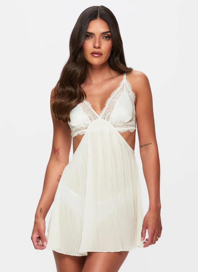 آن سمرز قميص ليلا من آن سمرز