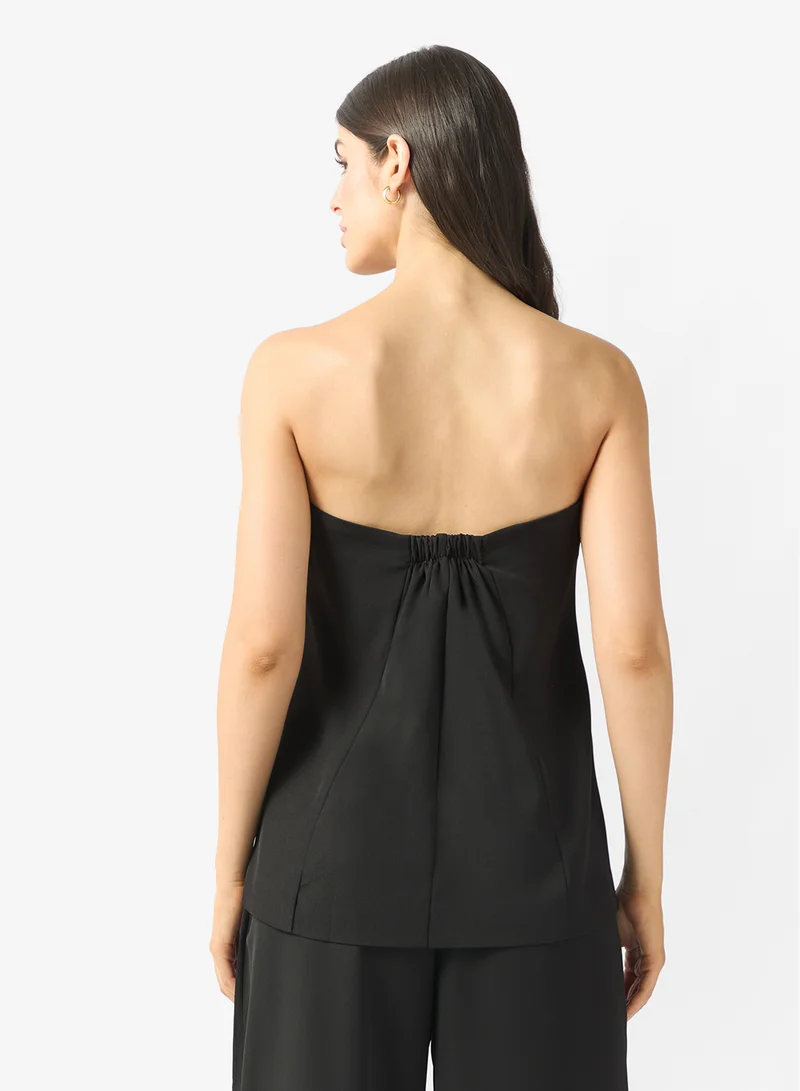 ايلا صدرية باندو