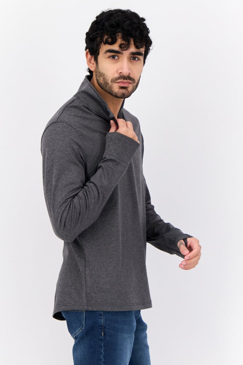 MOTION سويت شيرت رجالي بأكمام طويلة وياقة مرتفعة، رمادي فحمي - Image 3