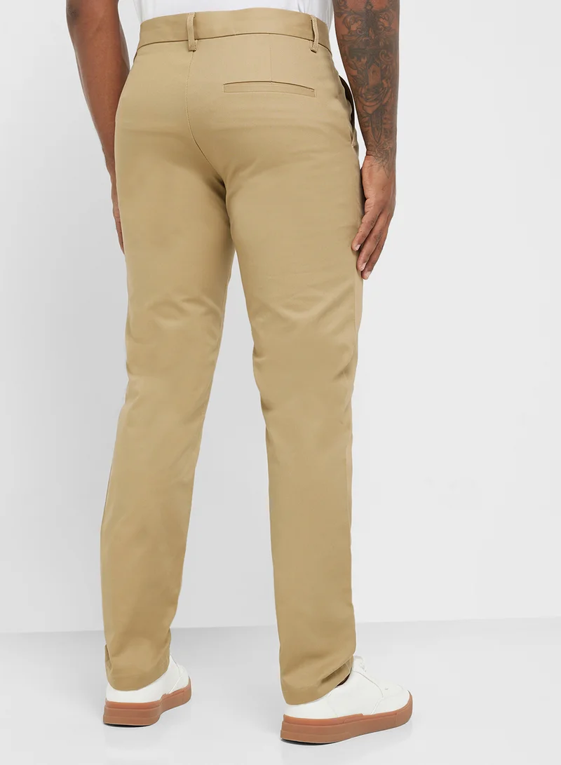 Robert Wood Chino Pants