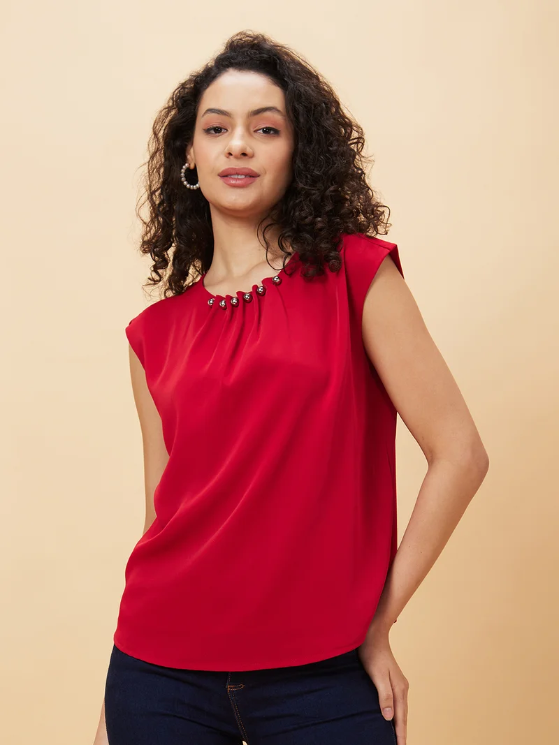 globus Globus Women Gathered & Pleated Stylish Neck Top