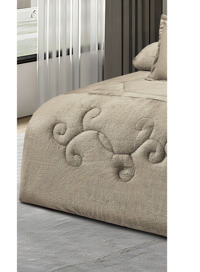 مينجلي مفرش سرير نفرين مخمل شتوي فخم بتصميم انيق وخامة تمنحك الدفئ والراحة 6 قطع، مقاس اللحاف 240x220 سم - Image 2